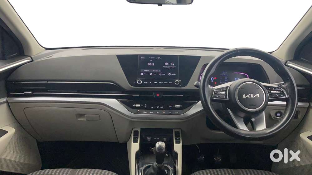 Kia Carens 1.5 Prestige Plus 7 Str Imt, 2022, Petrol