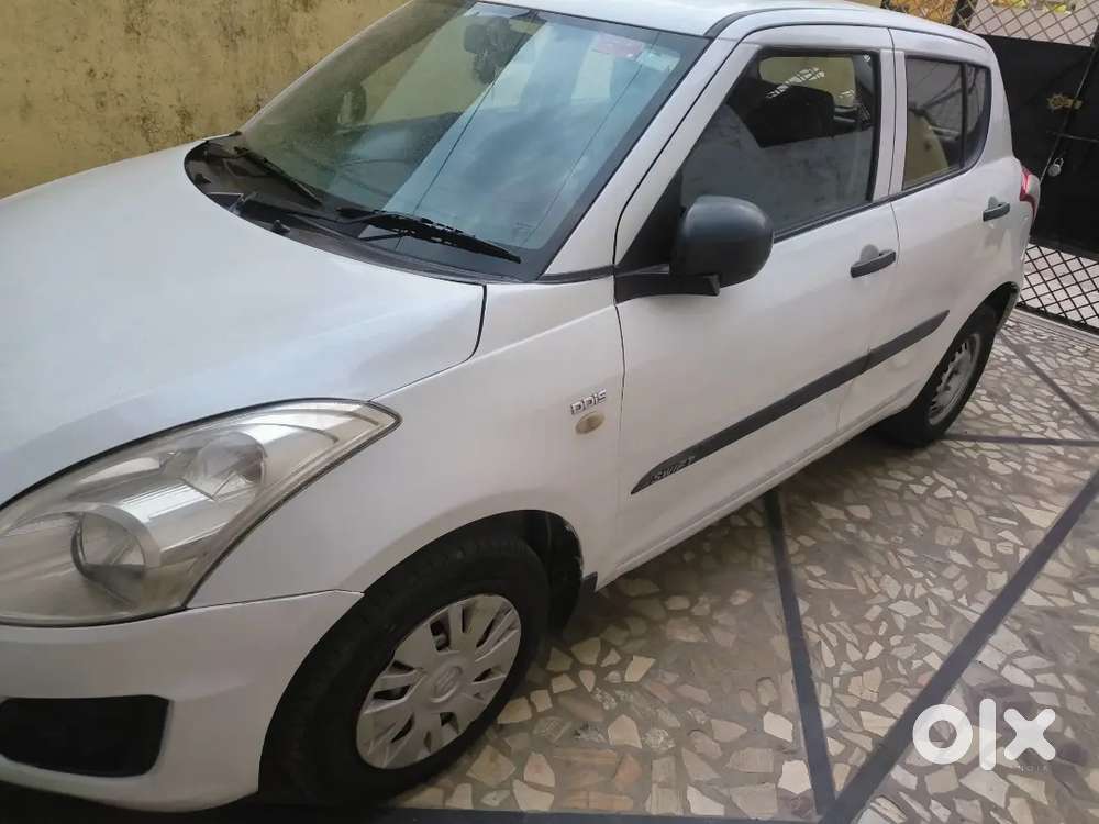 Maruti Suzuki Swift 2015 Diesel 87000 Km Driven