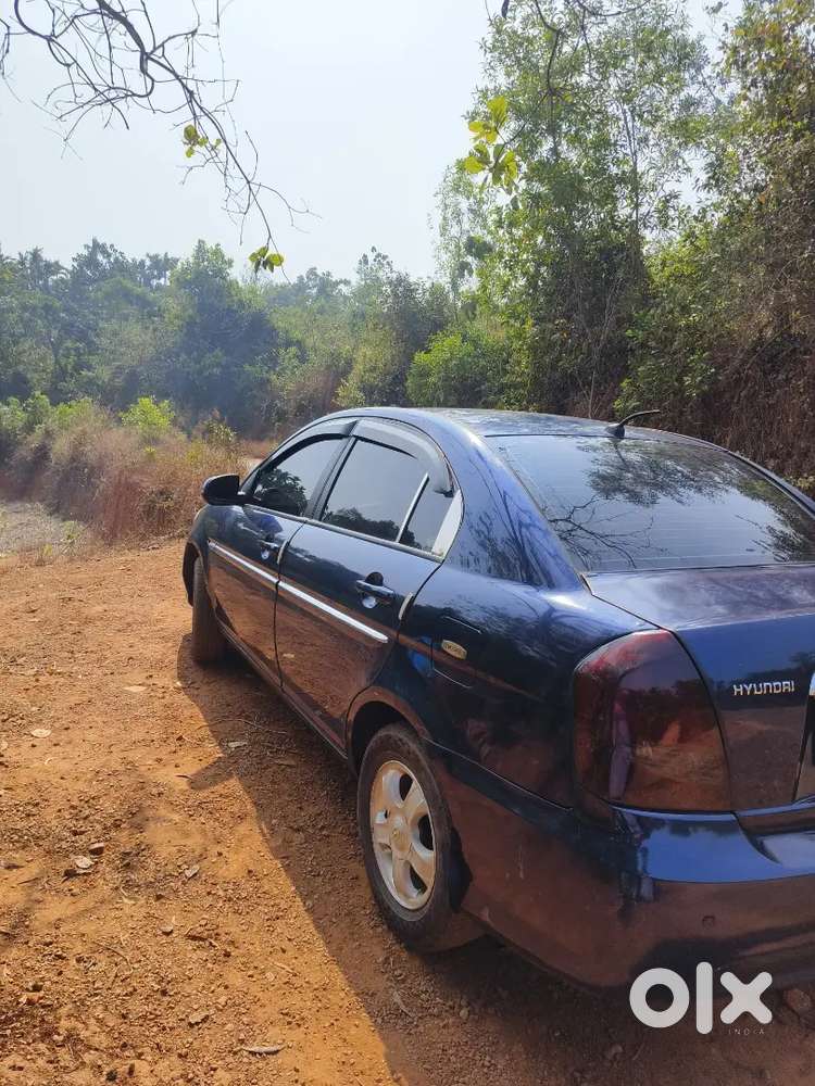 Hyundai Verna 2010 Diesel 140000 Km Driven
