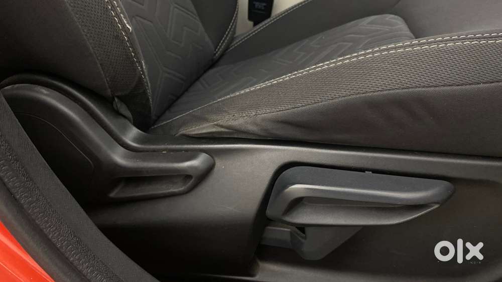 Tata Nexon 1.2 Revotron Xza Plus Premium, 2022, Petrol