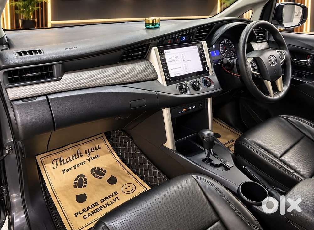 Toyota Innova Crysta 2.4 Gx Limited Edition At 7 Str, 2022, Diesel