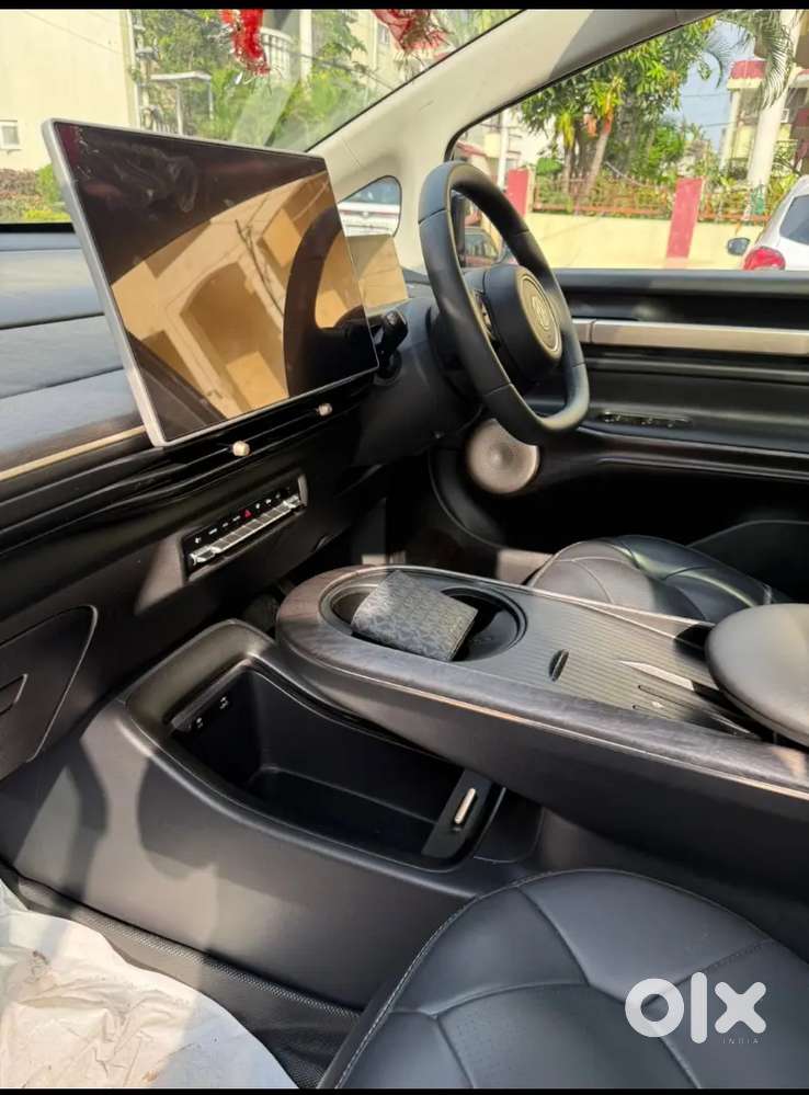 Mg Windsor Ev Essence 2025 , Only 38ooo Driven ,perfect Condition