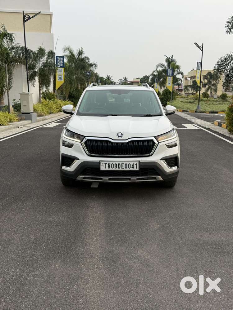 Skoda Kushaq 1.0 Tsi Style, 2023, Petrol