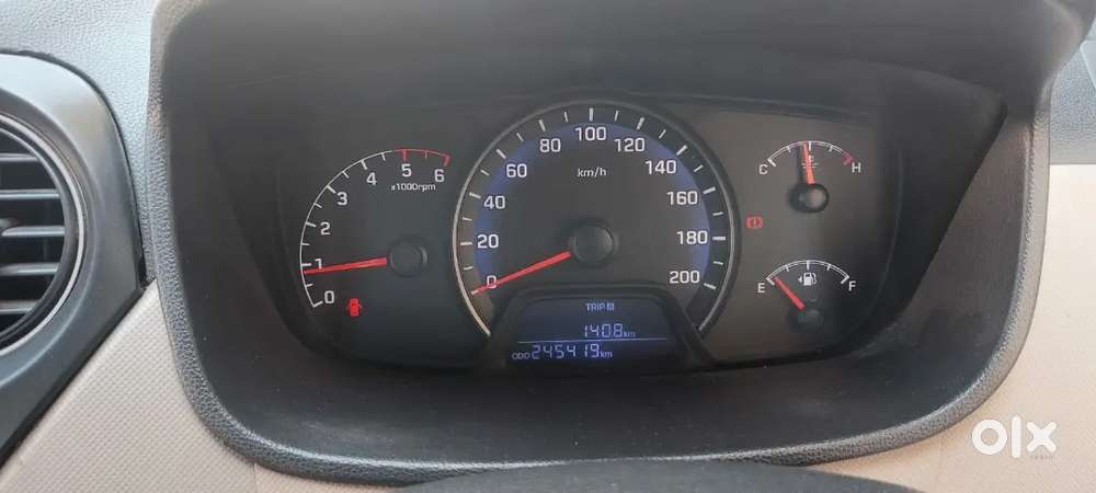 Hyundai Xcent 2016 Diesel 235000 Km Driven