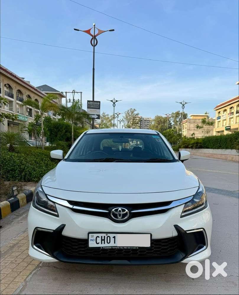 Toyota Glanza 1.2 E, 2023, Petrol