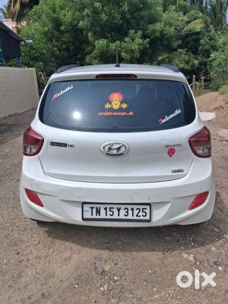 Hyundai Grand I10 Sportz, 2014, Petrol