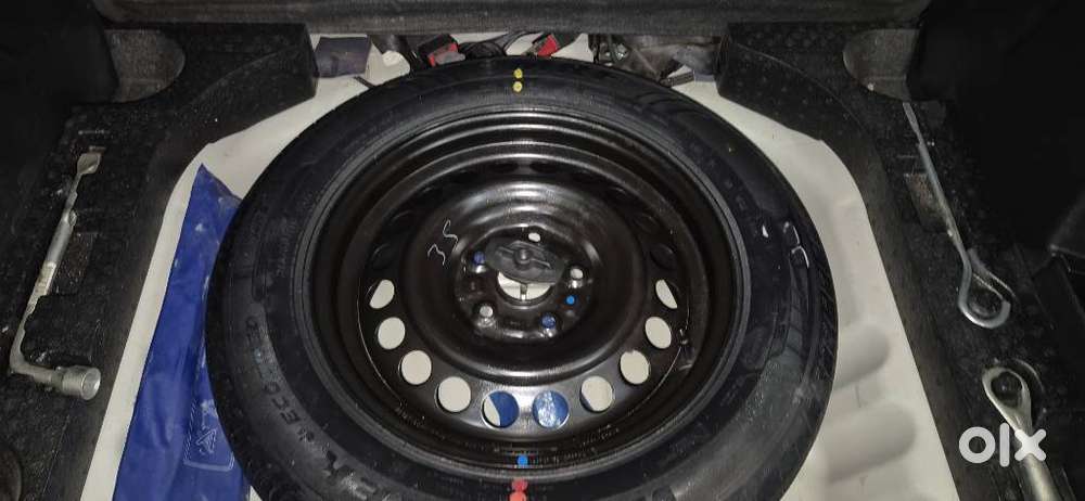 Maruti Suzuki Brezza 1.5 Vxi Smart Hybrid, 2023, Petrol