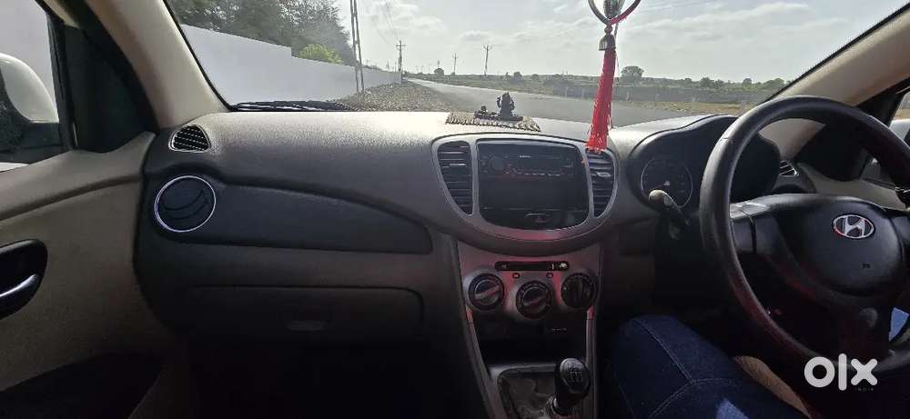 Hyundai I10 2011 Cng & Hybrids Well Maintained