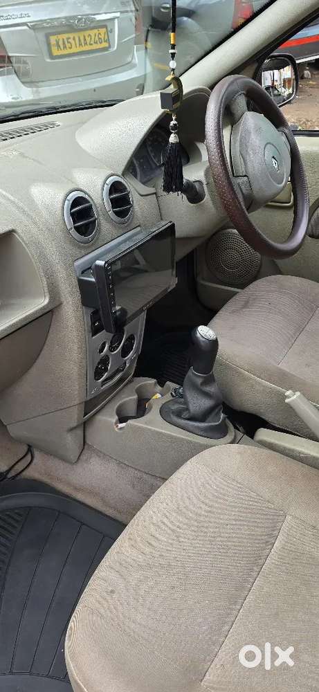 Mahindra Logan 2007