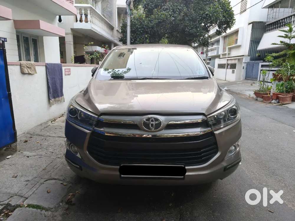 Toyota Innova Crysta 2017