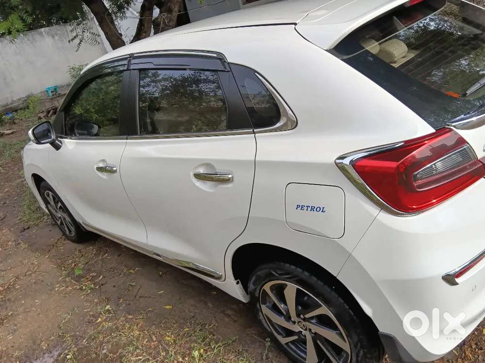 Glanza Petrol