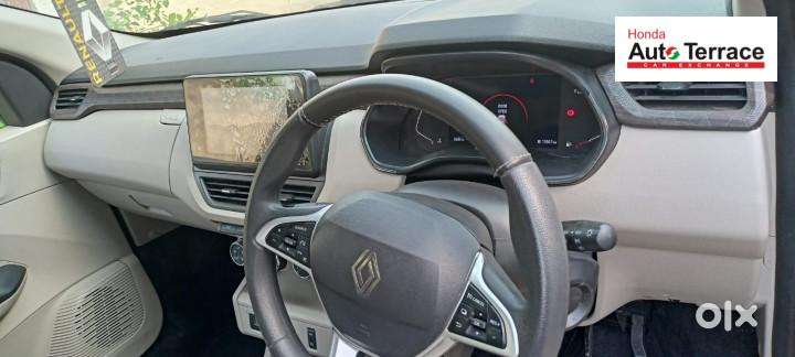 Renault Triber Rxz, 2025, Petrol