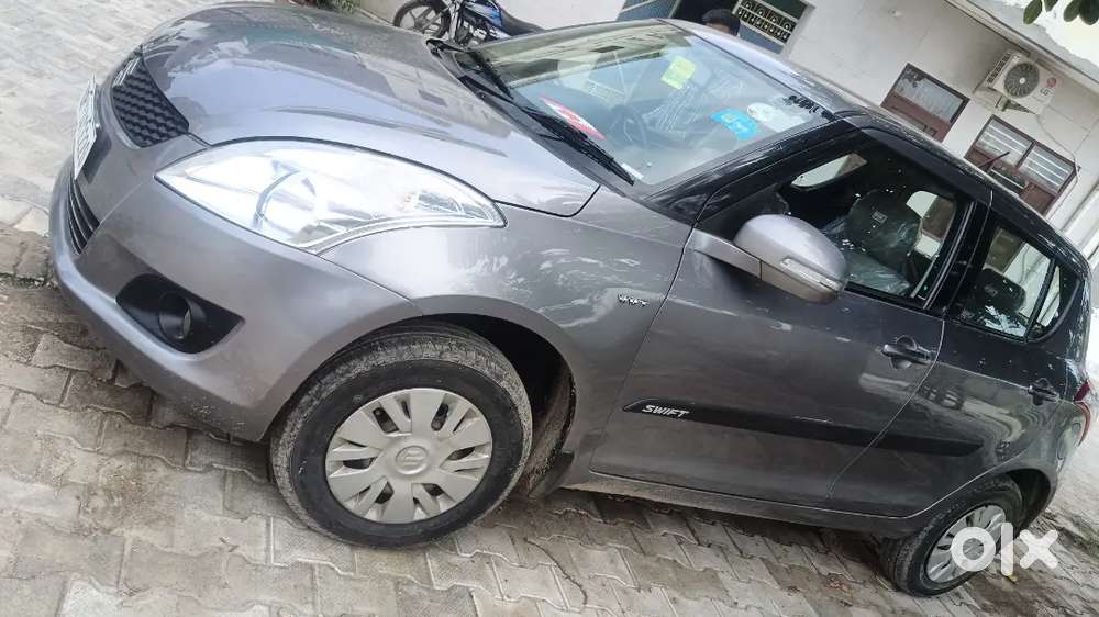 2012 Maruti Suzuki Swift Vxi Petrol
