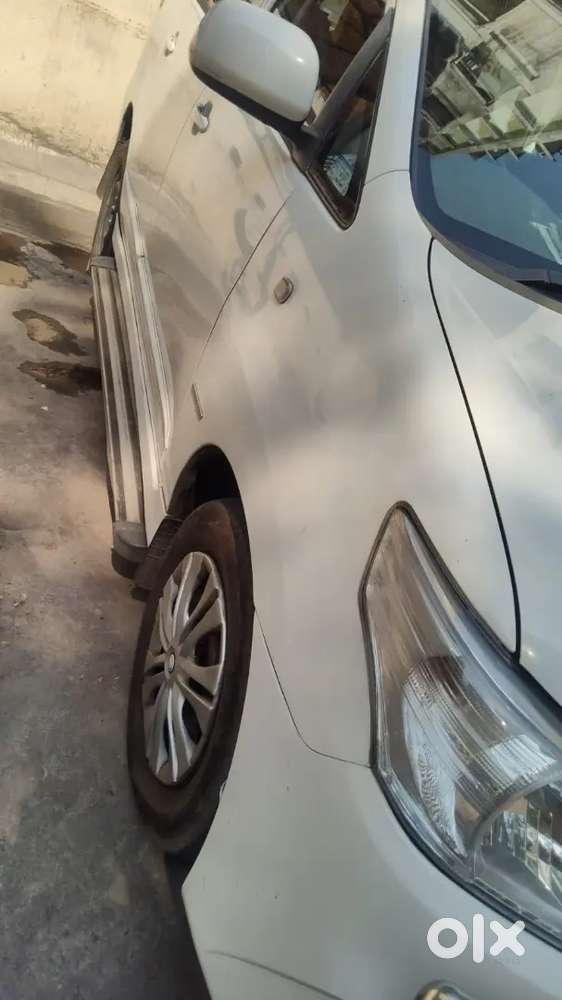 Toyota Innova 2014