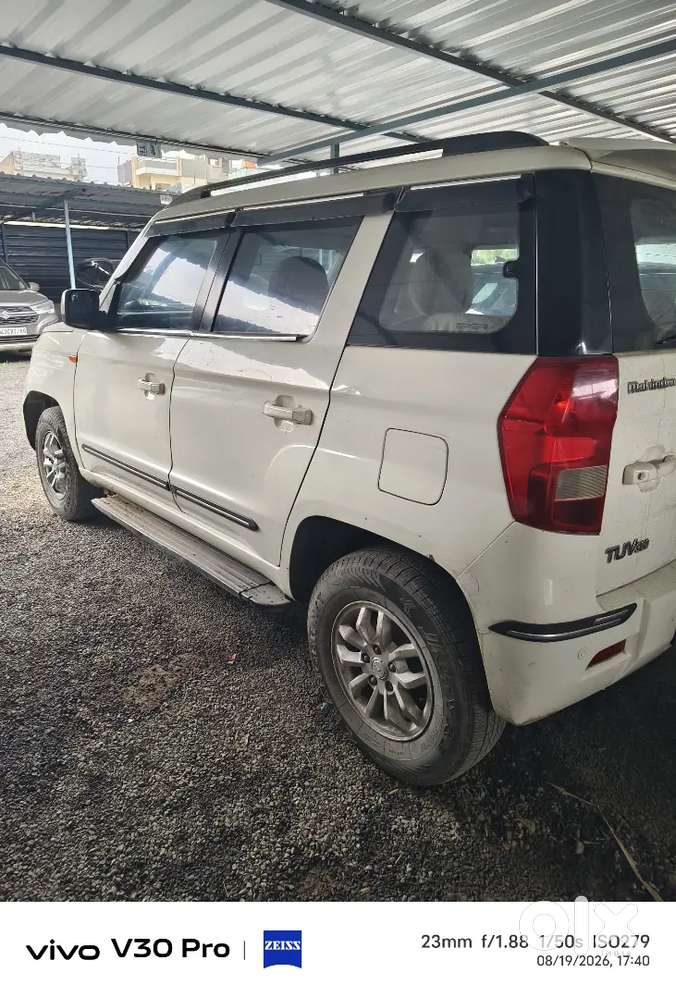 Mahindra Tuv 300 Diesel 2016 Car