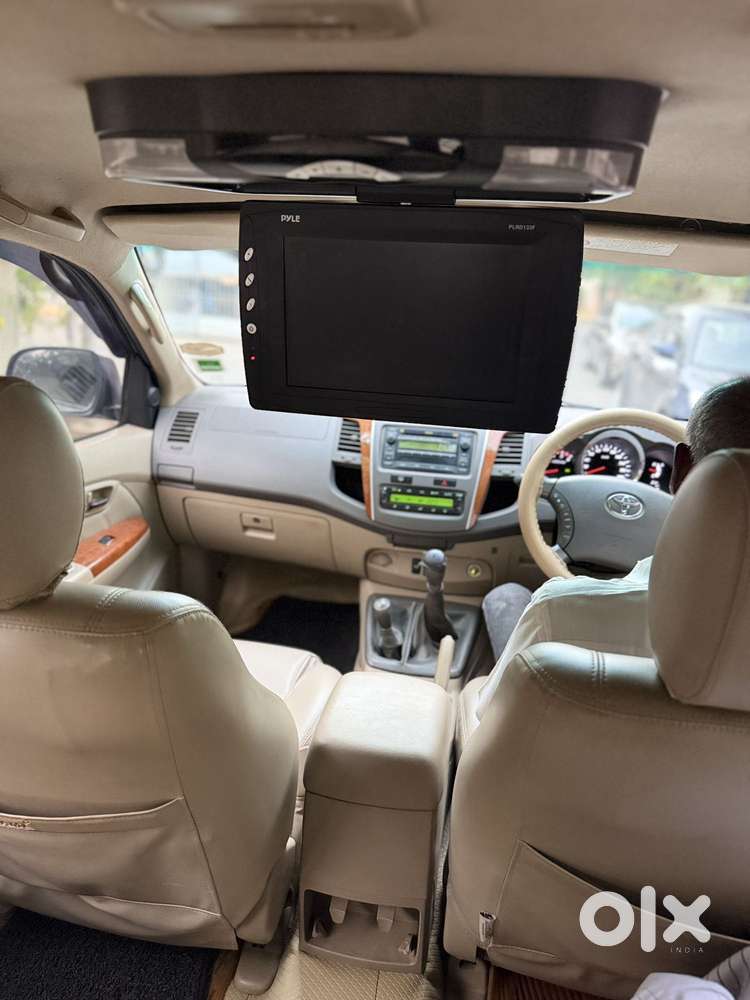 Toyota Fortuner 3.0 4x4 Manual, 2010, Diesel