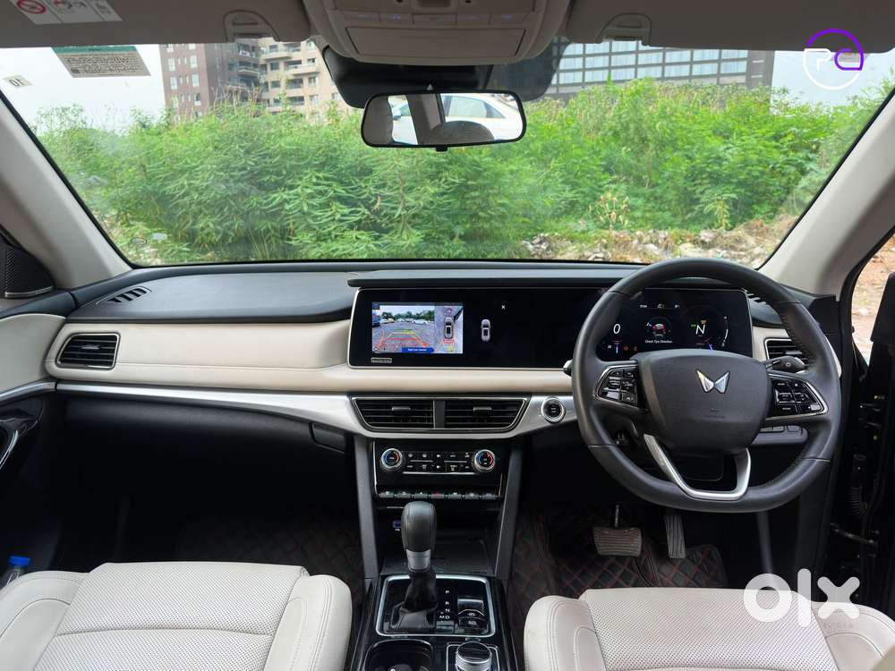 Mahindra Xuv700 2.2 Ax 7 Diesel At Luxury Pack Str, 2024, Diesel