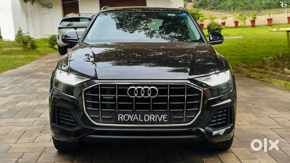 Audi Q8, 2022, Petrol