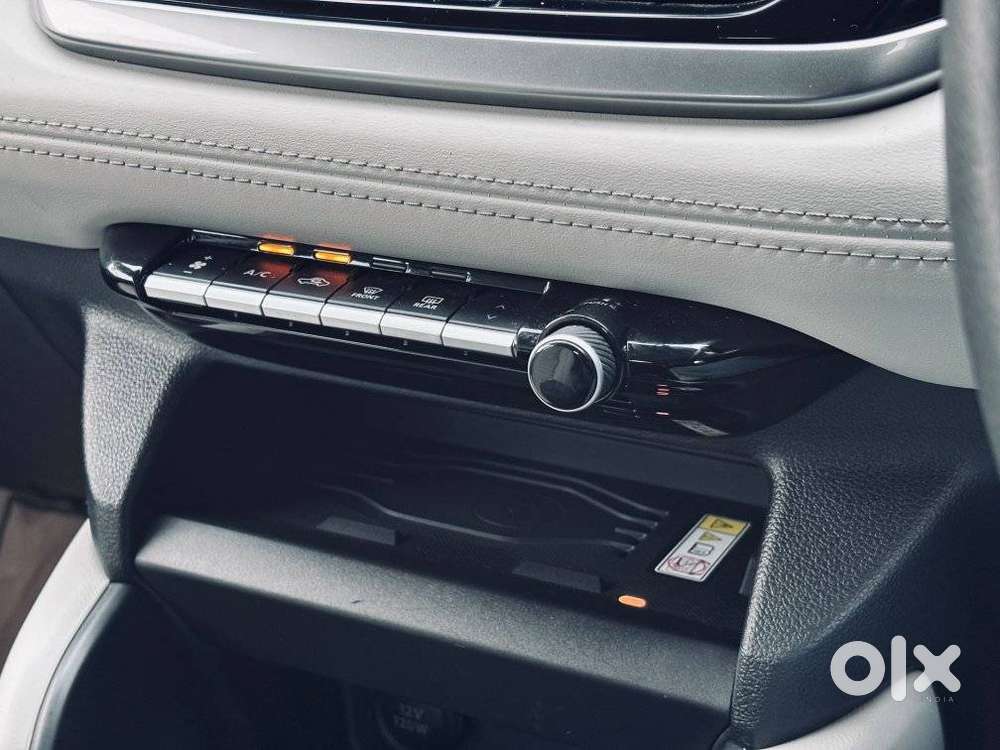 Maruti Suzuki Victoris Zxi Plus (o) Petrol Manual, 2025, Petrol