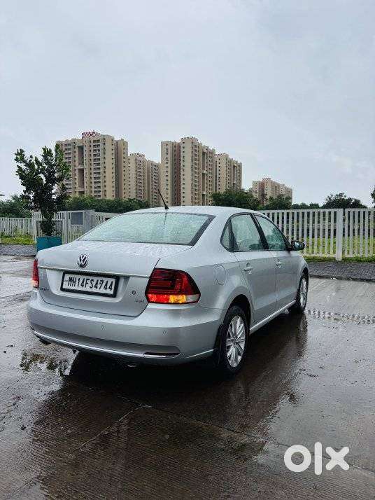 Volkswagen Vento 1.2 Tsi Highline Plus At, 2016, Petrol