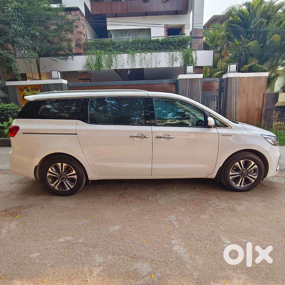 Kia Carnival Limousine Plus 7 Str, 2022, Diesel