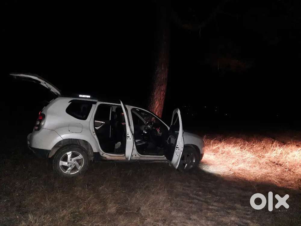 Renault Duster 2013modal