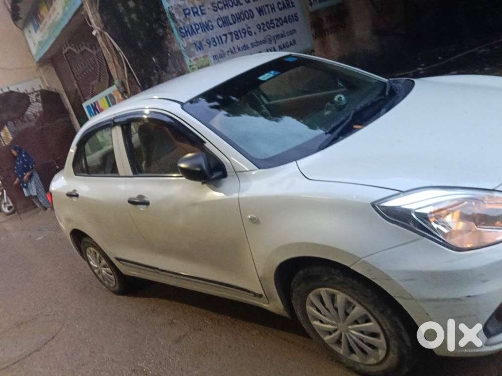 Maruti Suzuki Swift Dzire Lxi Option, 2022, Cng & Hybrids