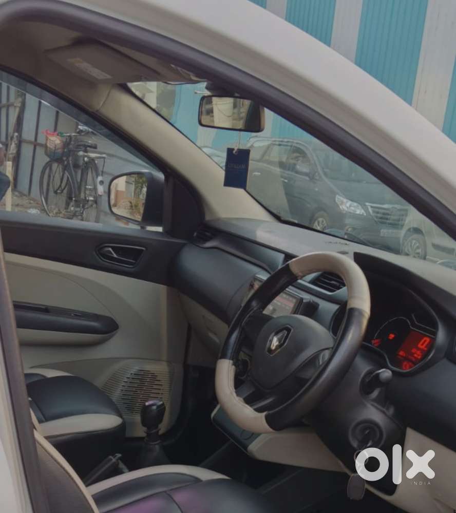 Renault Triber Rxl, 2020, Petrol