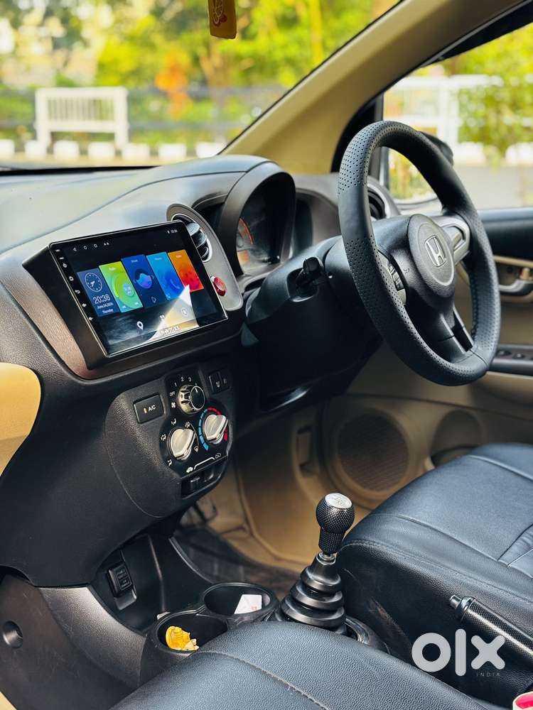 Honda Brio Vx Mt, 2013, Petrol