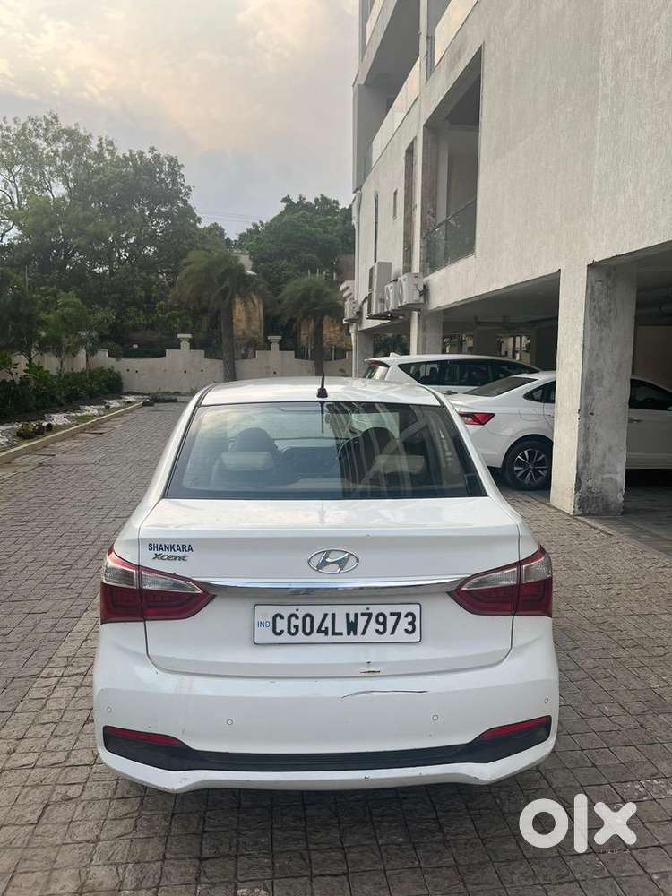 Hyundai Xcent 2017 Petrol Well Maintained