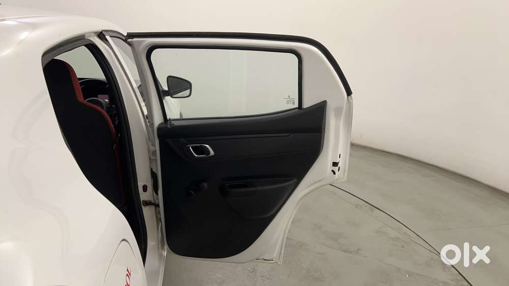 Renault Kwid 1.0 Rxt, 2020, Petrol