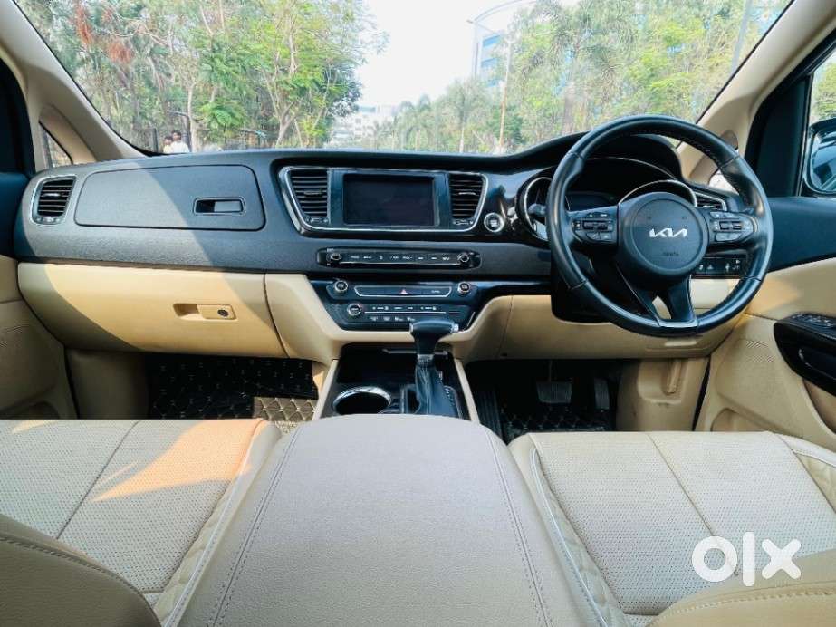 Kia Carnival Limousine Plus 7 Str, 2021, Diesel
