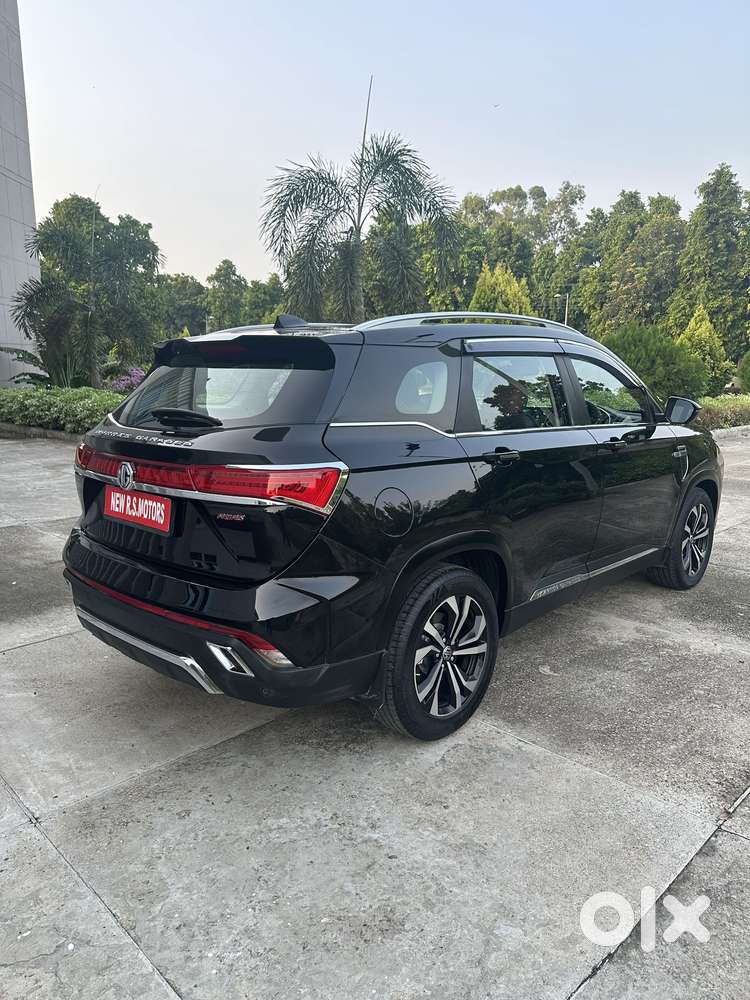 Mg Hector Plus Savvy Pro 1.5 Turbo Petrol Cvt 7 Str, 2023, Petrol