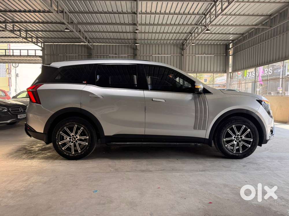 Mahindra Xuv700 2.2 Ax 7 Diesel At Luxury Pack Str, 2023, Diesel