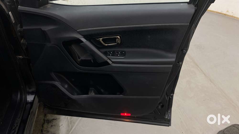 Tata Harrier Xz Plus Dark Edition, 2022, Diesel