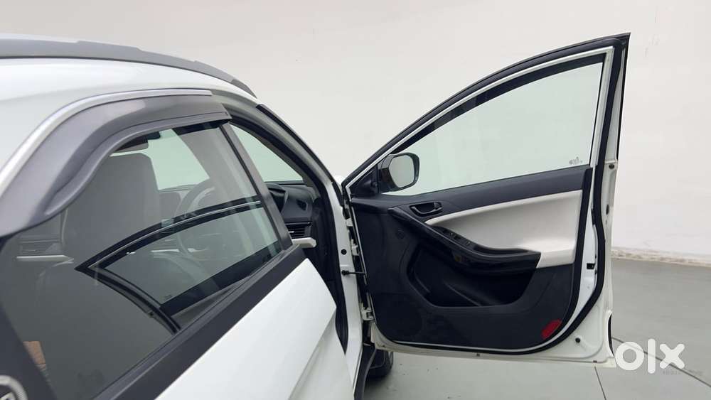 Tata Nexon Pure 1.2 Revotron Petrol 6 Mt, 2024, Petrol