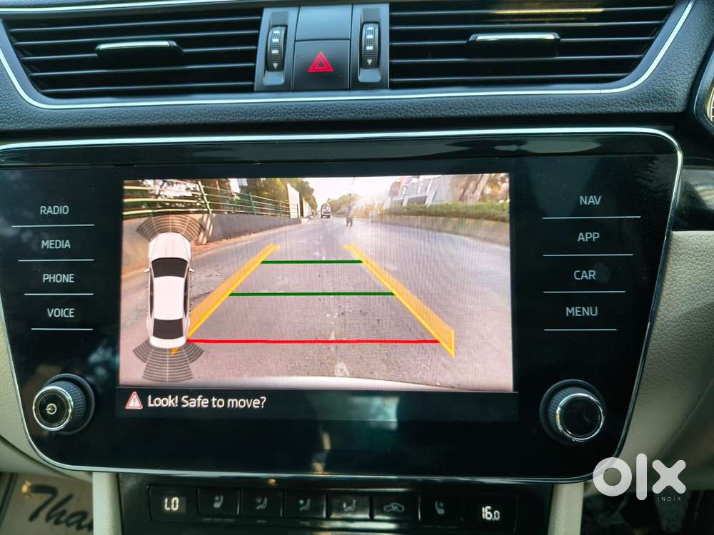 Skoda Superb Laurin And Klement 1.8, 2018, Petrol