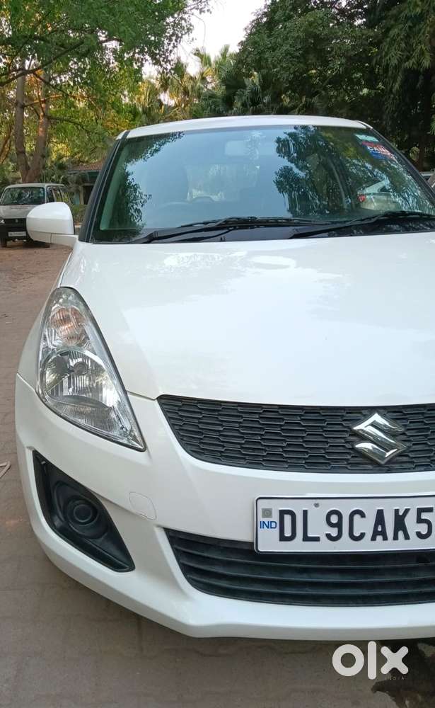 Maruti Suzuki Swift Lxi Optional-o, 2015, Petrol