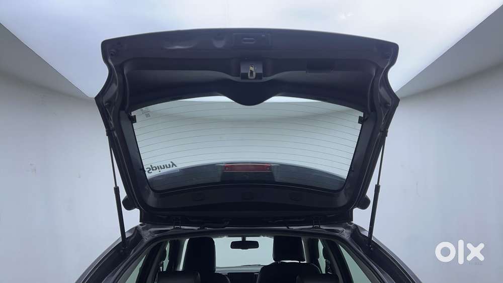 Maruti Suzuki Baleno 1.2 Zeta, 2018, Petrol