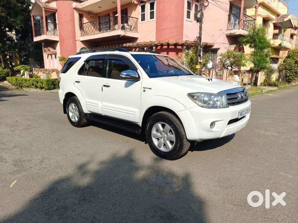 Toyota Fortuner 3.0 4x4 Manual, 2012, Diesel