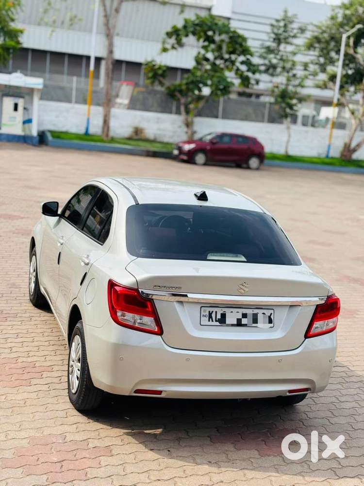 Maruti Suzuki Swift Dzire 2019 Petrol 45000 Km Driven