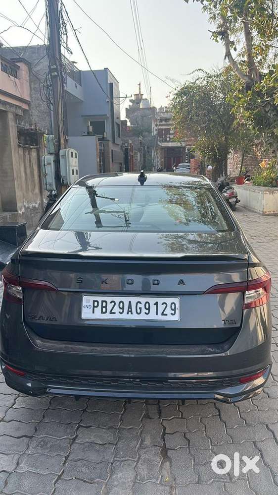 Skoda Slavia 2024 Petrol Well Maintained