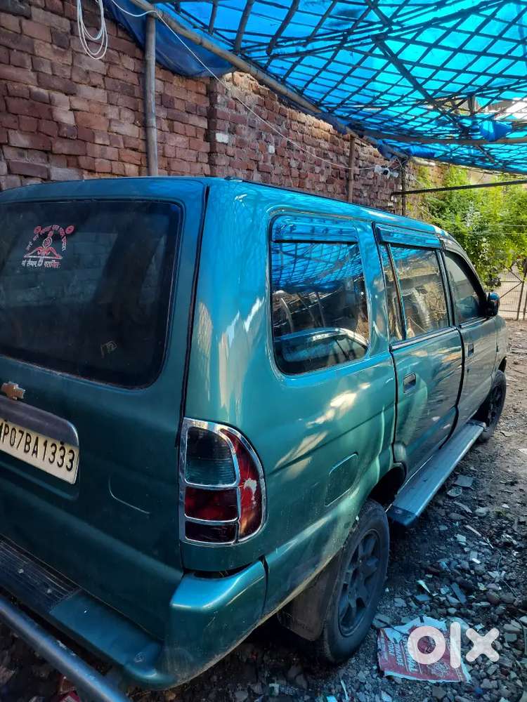 Chevrolet Tavera 2009