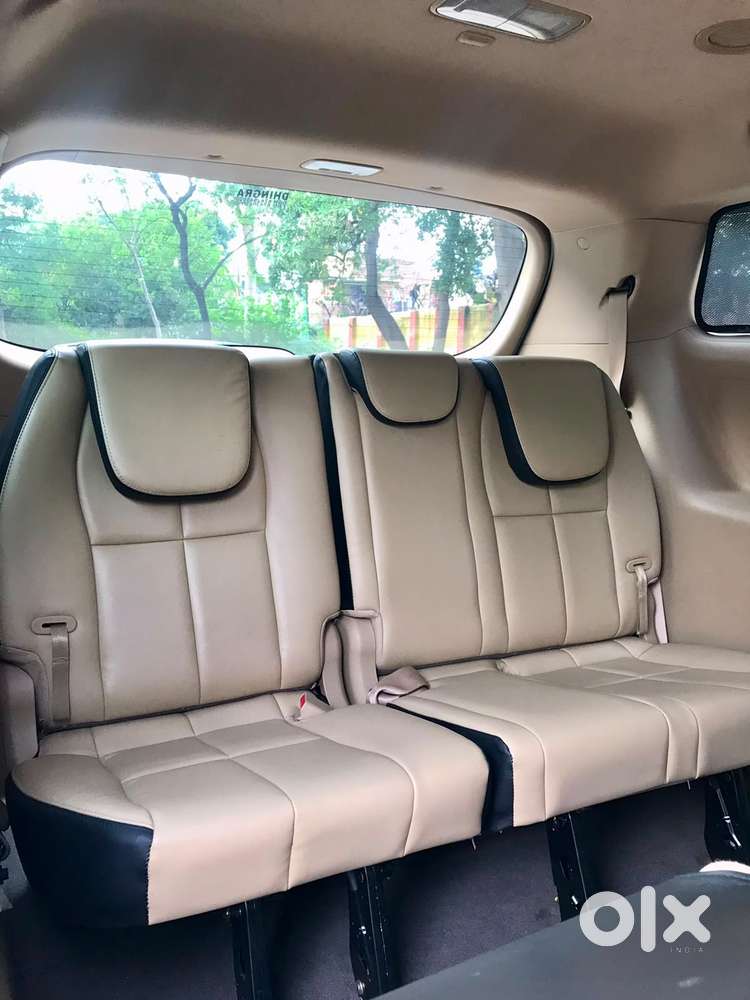 Kia Carnival Premium, 2021, Diesel