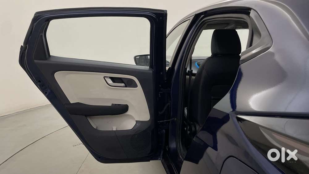 Tata Altroz Xz Plus (o) (s), 2024, Petrol