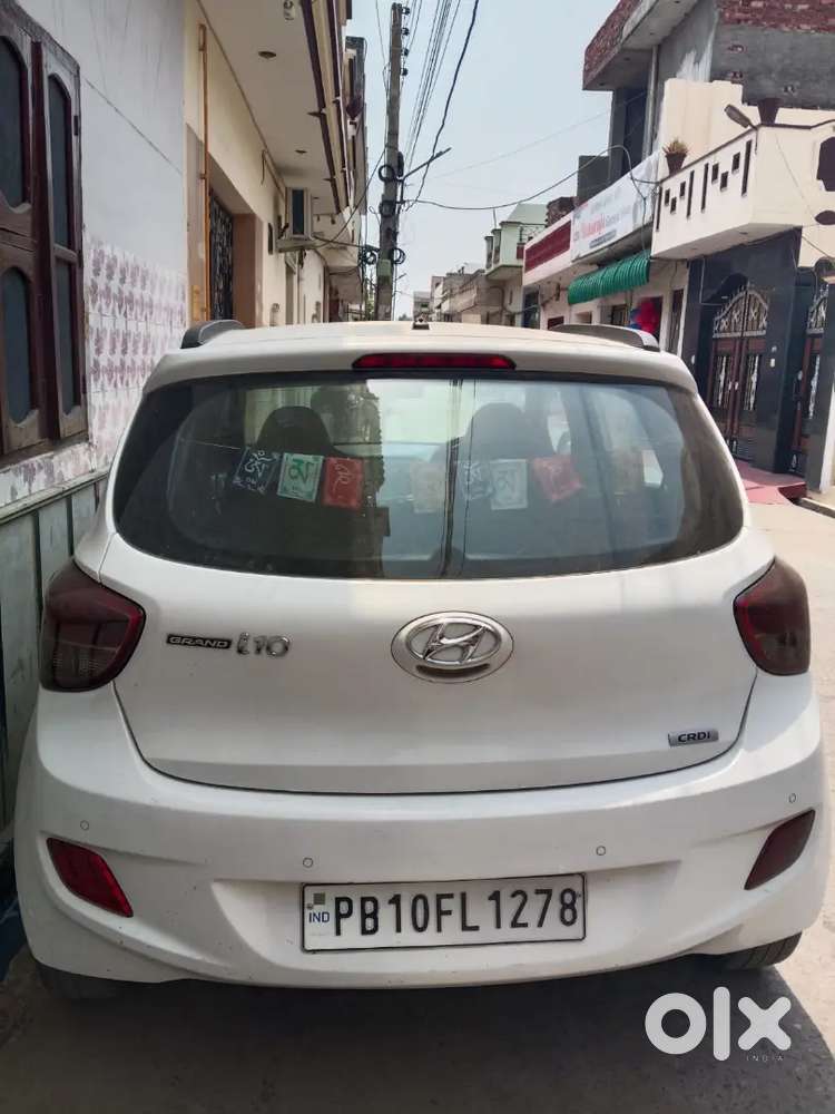 Hyundai Grand I10 Sportz 2015 Diesel