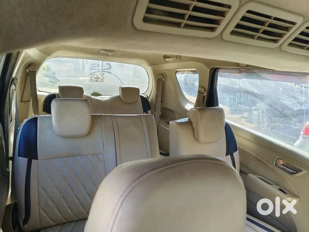 Maruti Suzuki Ertiga 2012