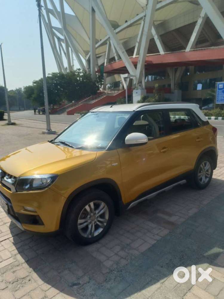 Maruti Suzuki Brezza Zdi+ Dual Tone, 2017, Diesel