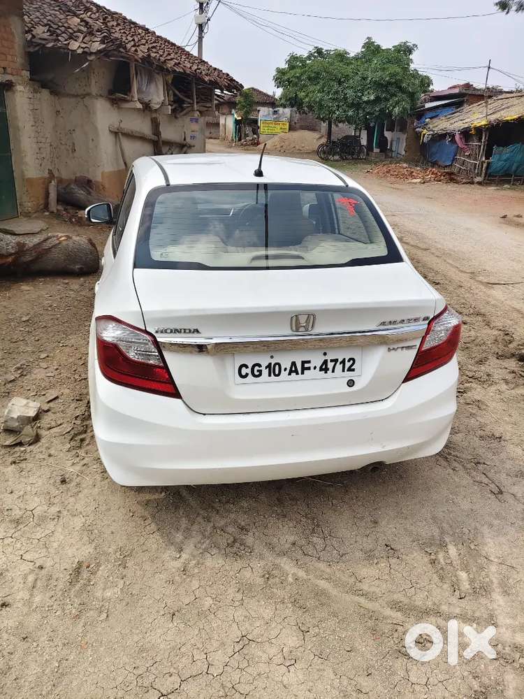 Honda Amaze 2nd Gen 2017 Petrol 95000 Km Driven