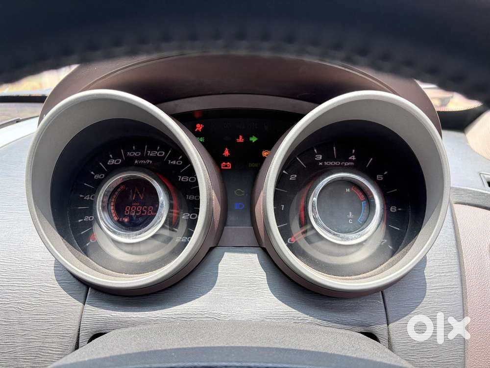 Mahindra Xuv500 W8, 2015, Diesel